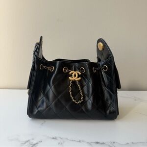 Chanel mini 25